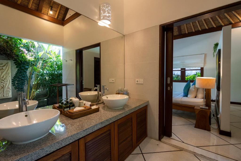 4-Bedroom Villa - Large swimming pool - Ideal place for friends and families 4-Bedroom Villa - Large swimming pool - Ideal place for friends and families