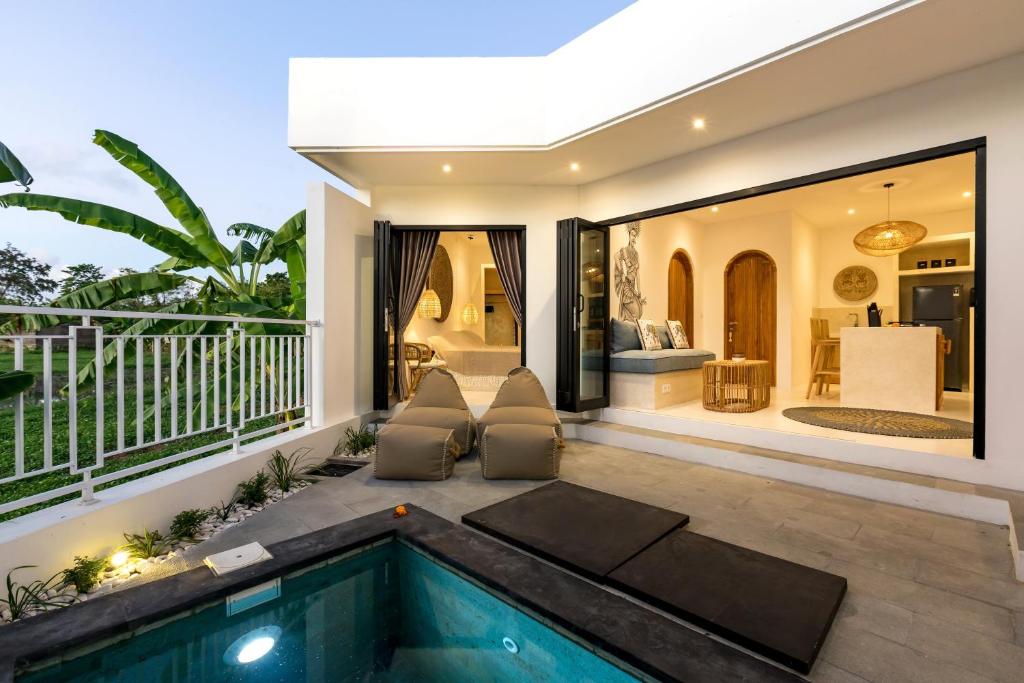 NEW! Villa Lyalya - 1BR Villa in Kerobokan NEW! Villa Lyalya - 1BR Villa in Kerobokan