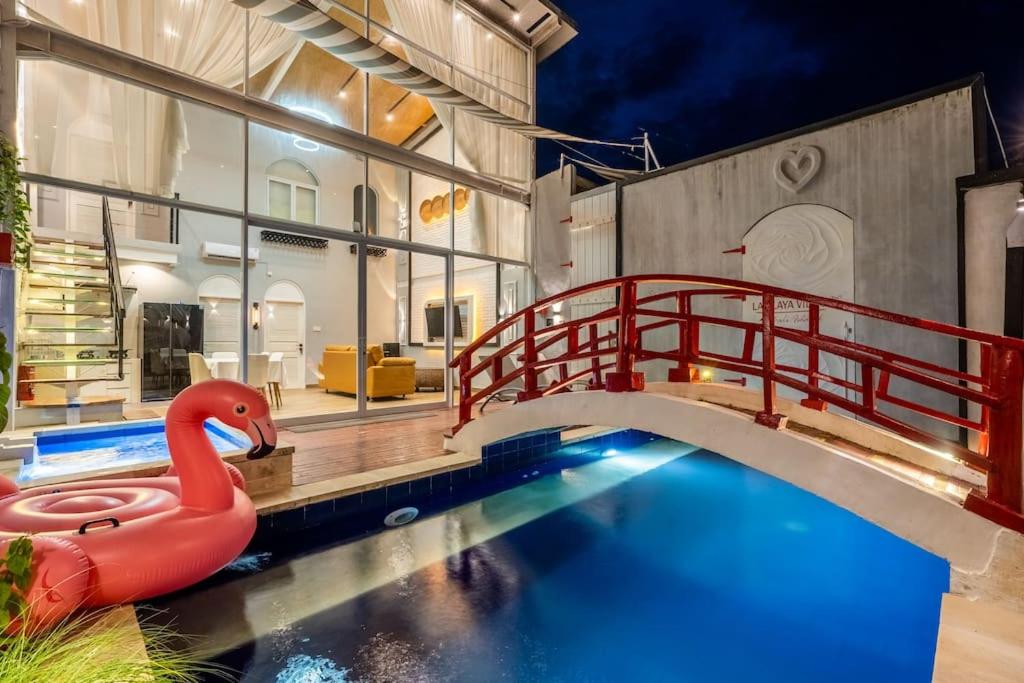 Luxury Villa Belvedere Bali in Seminyak Luxury Villa Belvedere Bali in Seminyak