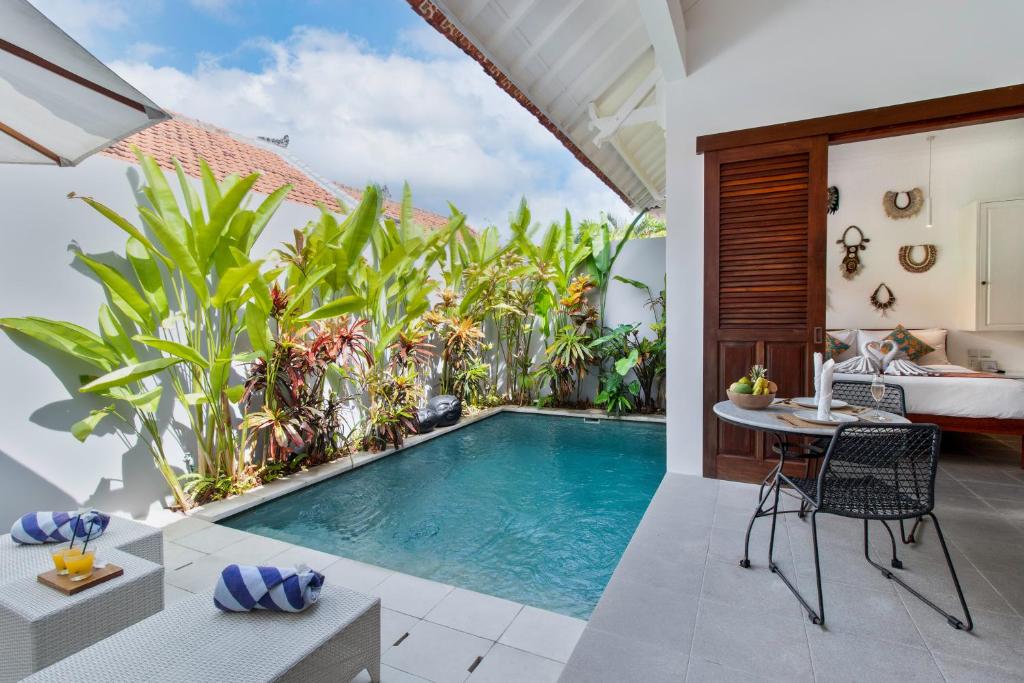 Perfect For Couples And Solo Travellers Perfect For Couples And Solo Travellers