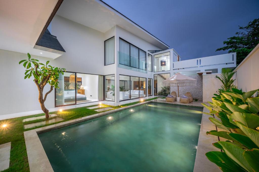 Villa Skye Modern Luxury Unveiled 4BR Villa Villa Skye Modern Luxury Unveiled 4BR Villa