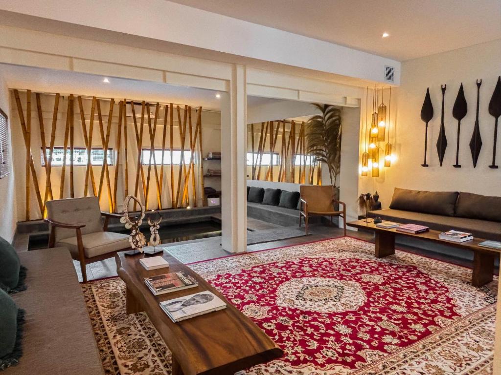 Tropical Townhouse 3 Bedrooms Seminyak Tropical Townhouse 3 Bedrooms Seminyak