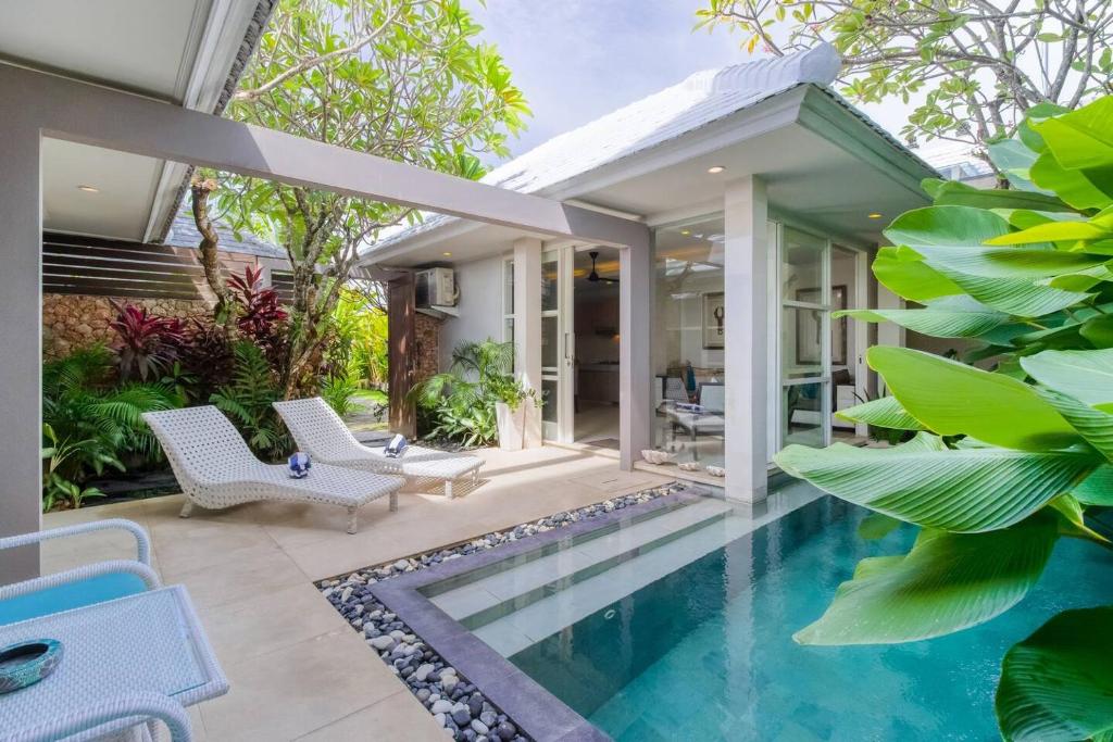Private 2 Bed Pool Villa In Bustling Petitenget Private 2 Bed Pool Villa In Bustling Petitenget