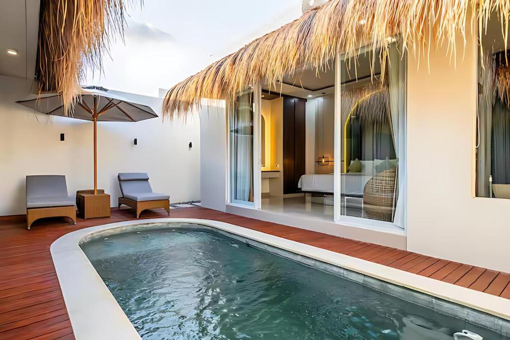 Modern 2BR Villa in Seminyak Center - Private Pool Modern 2BR Villa in Seminyak Center - Private Pool