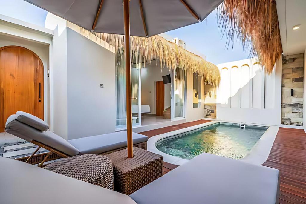 Modern 2BR Villa in Seminyak Center - Private Pool Modern 2BR Villa in Seminyak Center - Private Pool