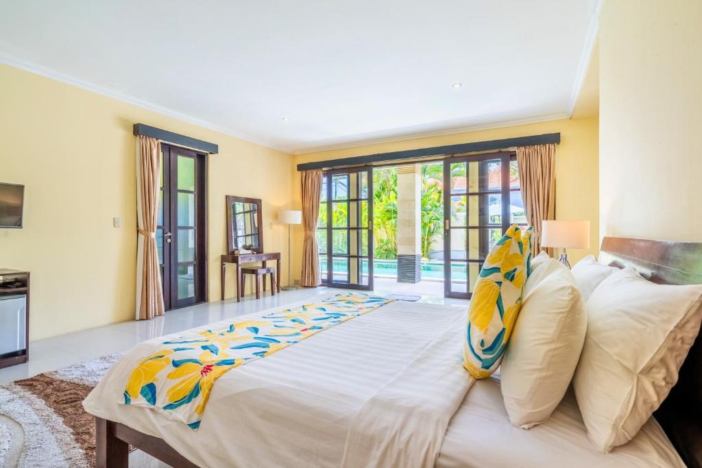 Aileen 4 BR Private Pool Villa ZN263 Aileen 4 BR Private Pool Villa ZN263