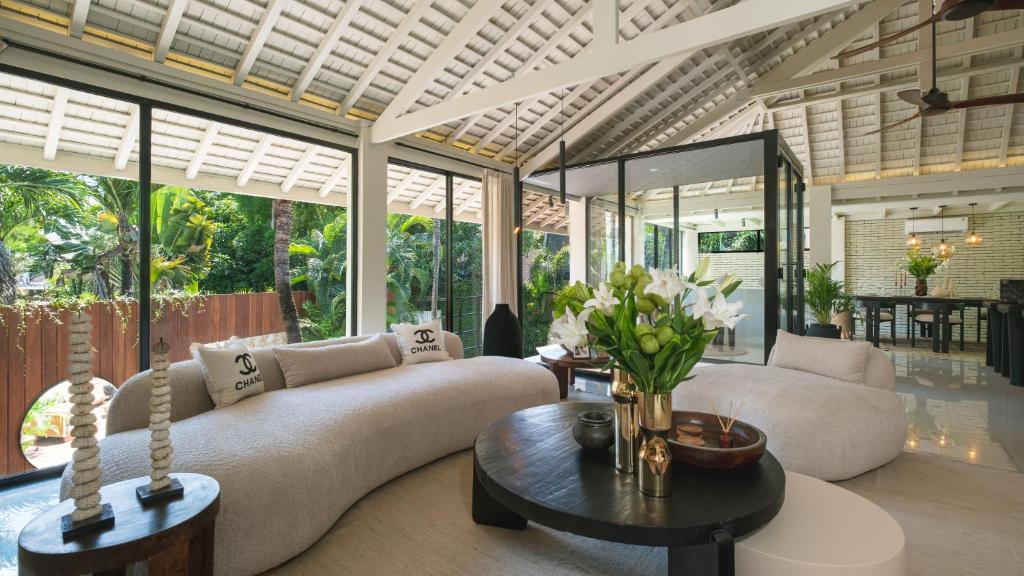 Villa Dreamora by Villa Finder Villa Dreamora by Villa Finder