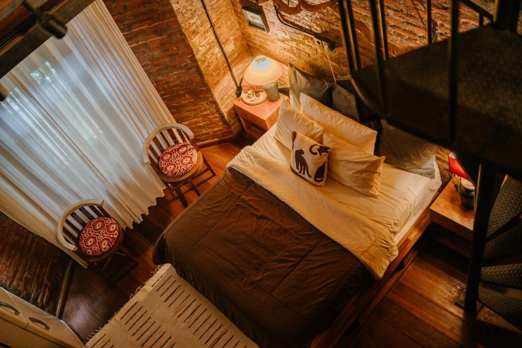 Unique Industrial Loft - 10 mins walk to Seminyak Beach Unique Industrial Loft - 10 mins walk to Seminyak Beach